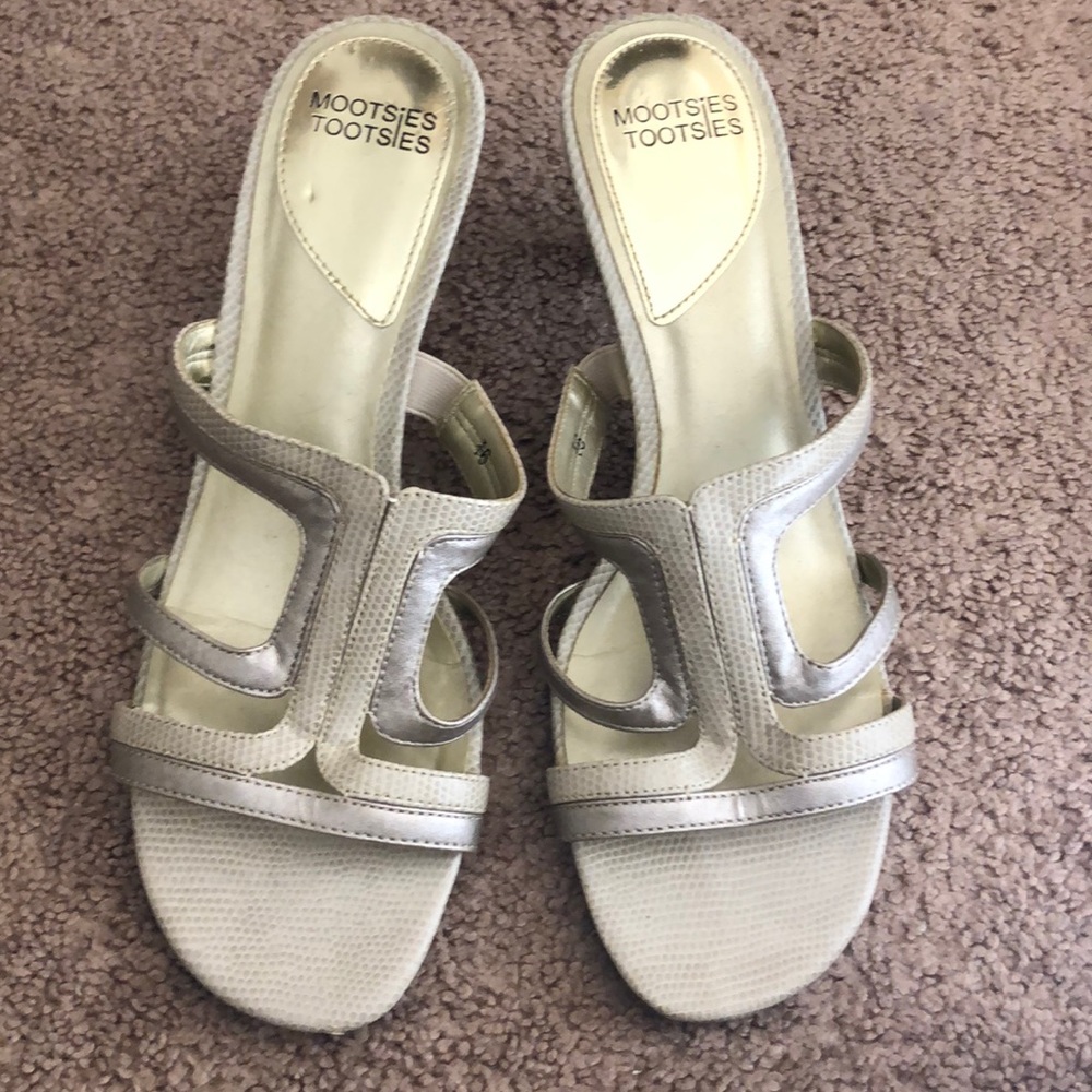 Mootsies Tootsies Dress Sandal.